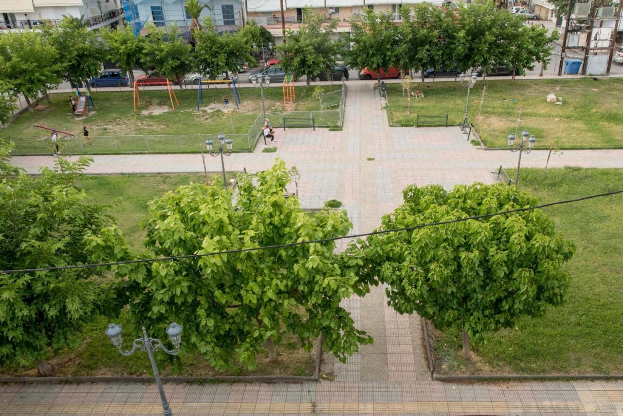 Amelies Apartments Paralía Екстериор снимка