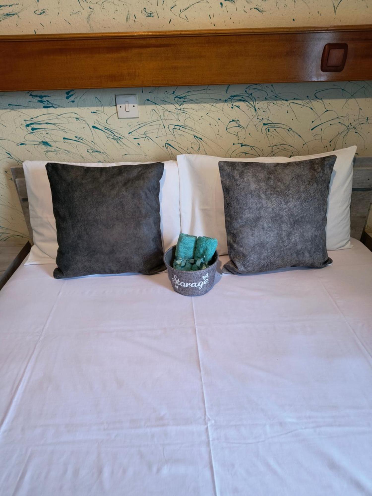 Amelies Apartments Paralía Екстериор снимка