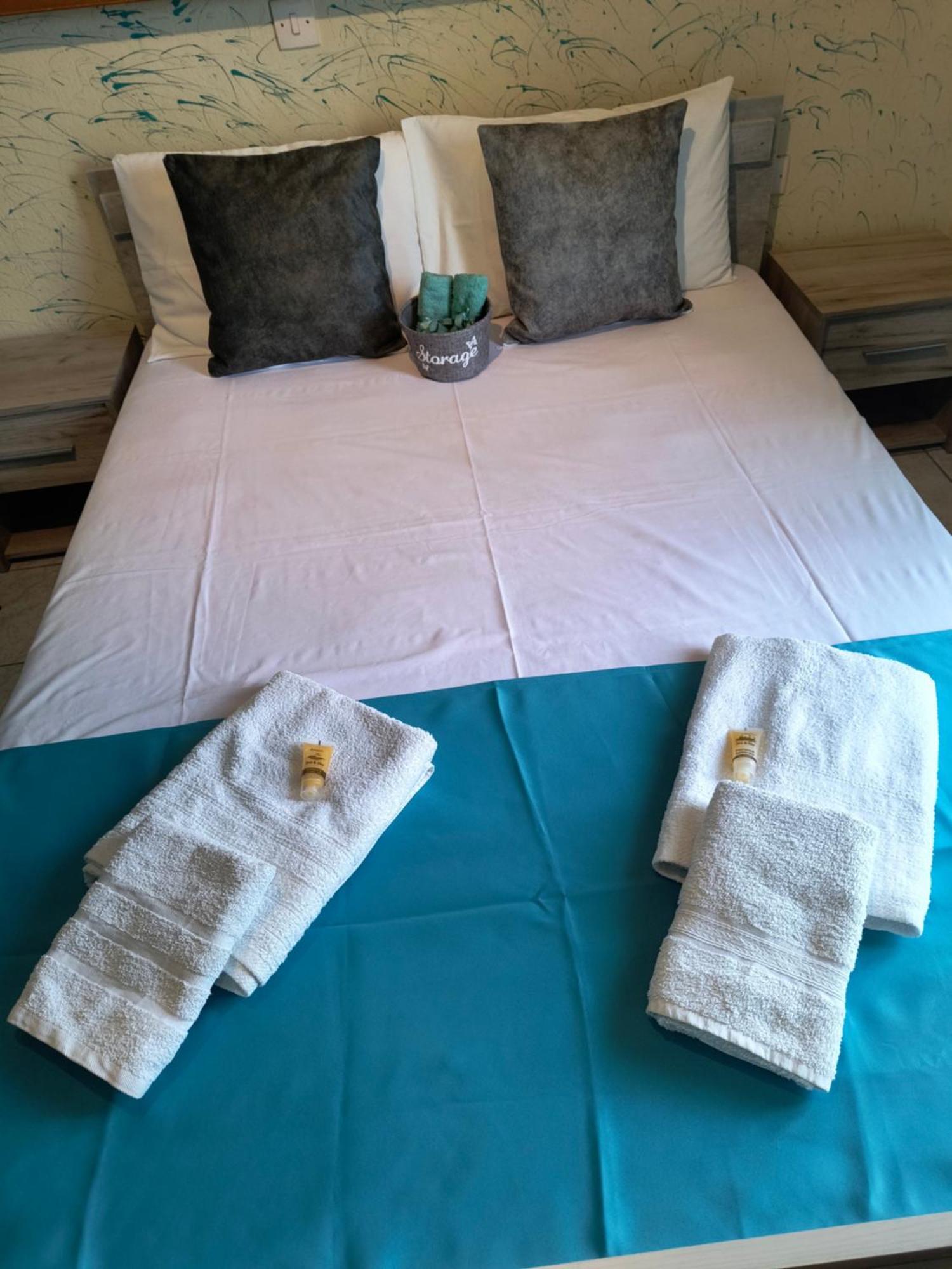 Amelies Apartments Paralía Екстериор снимка