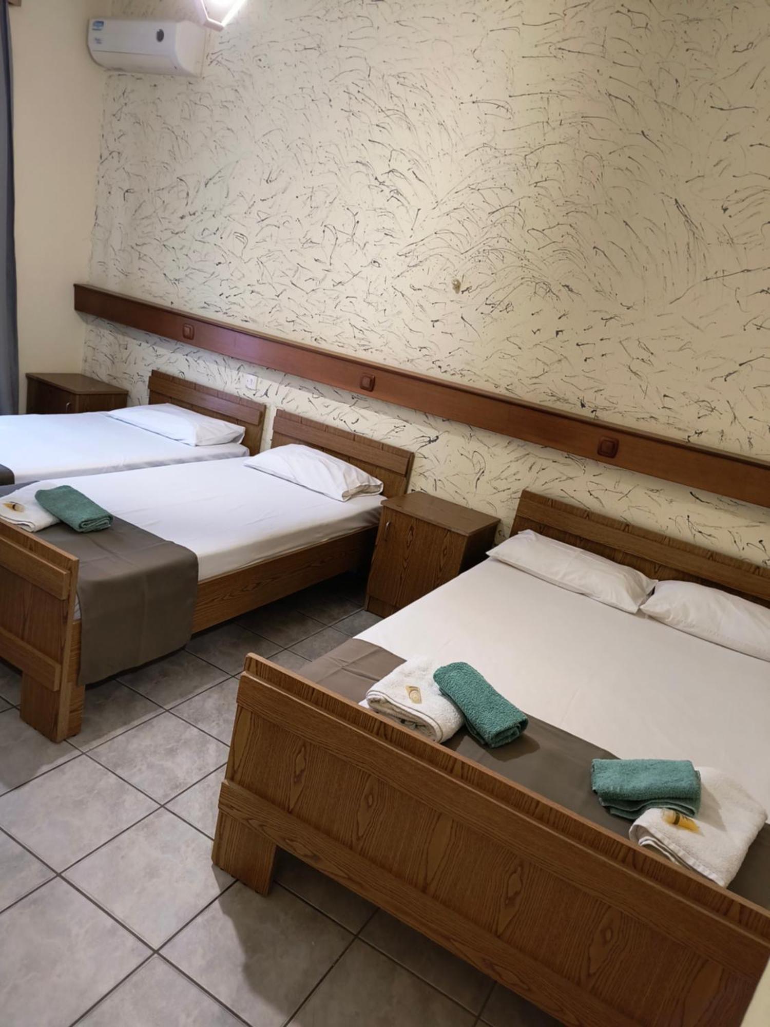 Amelies Apartments Paralía Екстериор снимка